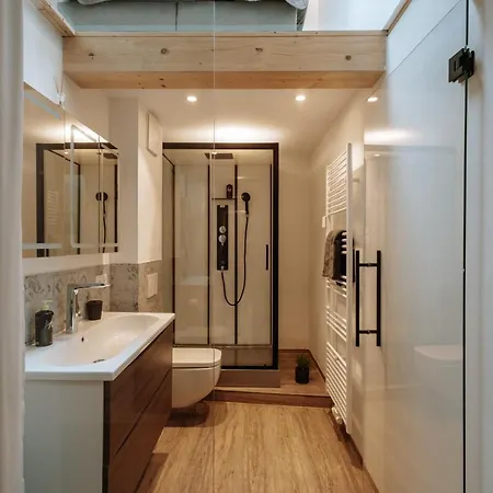 Modern Elegance Lofts - Wohnen Auf Zwei Ebenen Διαμέρισμα *