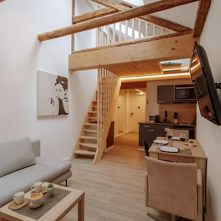 Διαμέρισμα Modern Elegance Lofts - Wohnen Auf Zwei Ebenen *