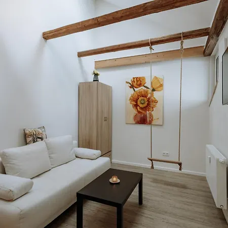 Modern Elegance Lofts - Wohnen Auf Zwei Ebenen Apartmán