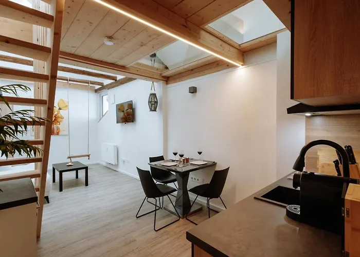 Modern Elegance Lofts - Wohnen Auf Zwei Ebenen Διαμέρισμα *